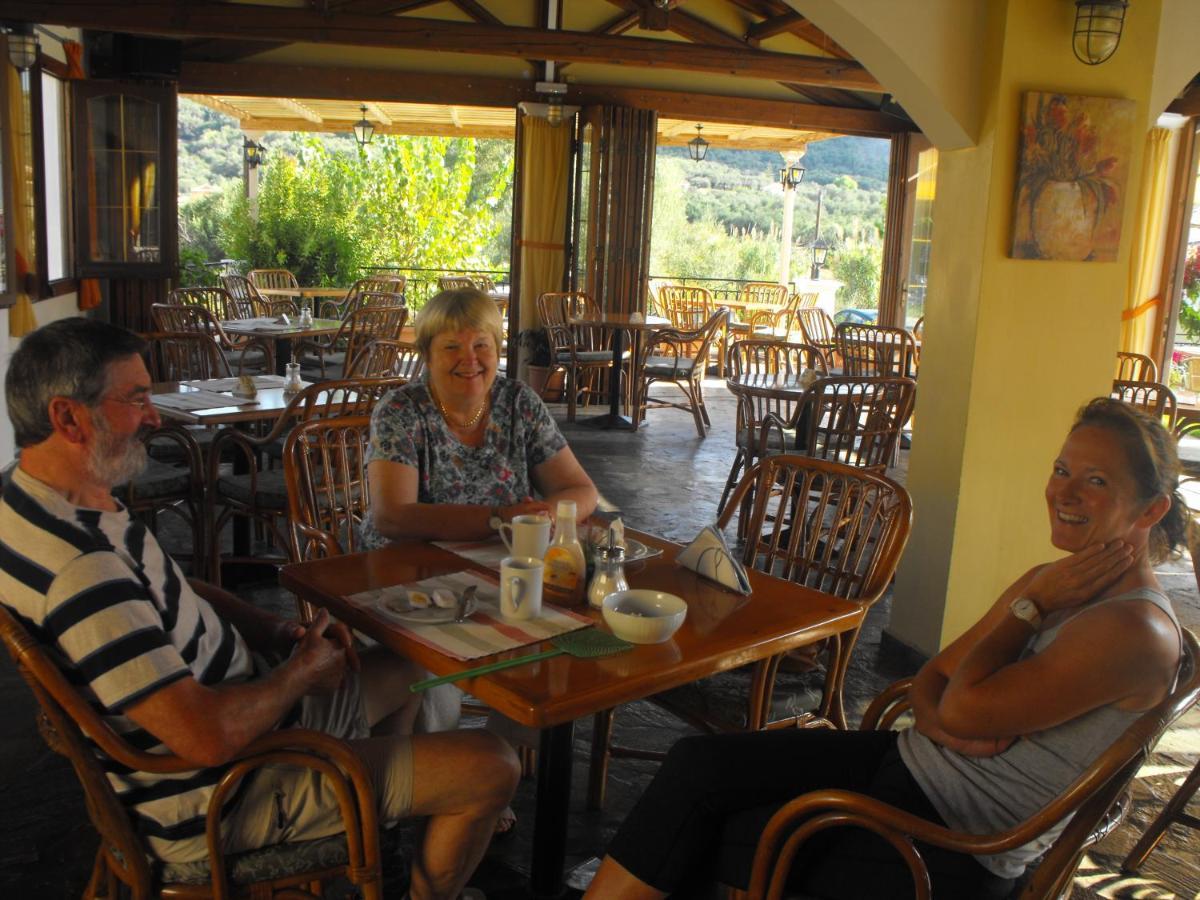Perros Hotel Agios Stefanos Avliotes  Exterior photo